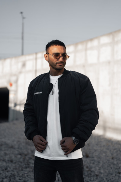 Kurtka Aesthetic Białe Logo