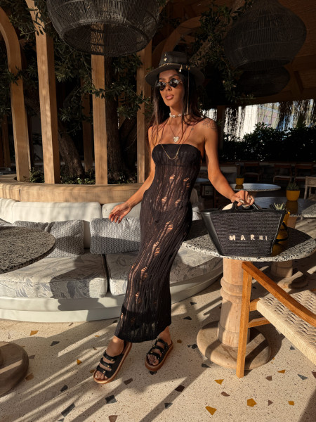 Sukienka Isla Serena Czarna